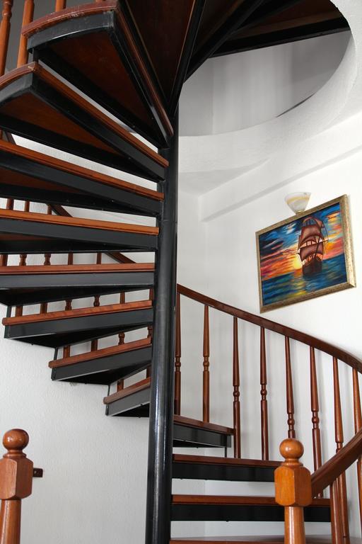 Beach Front Villa Nea Kallikrateia Экстерьер фото